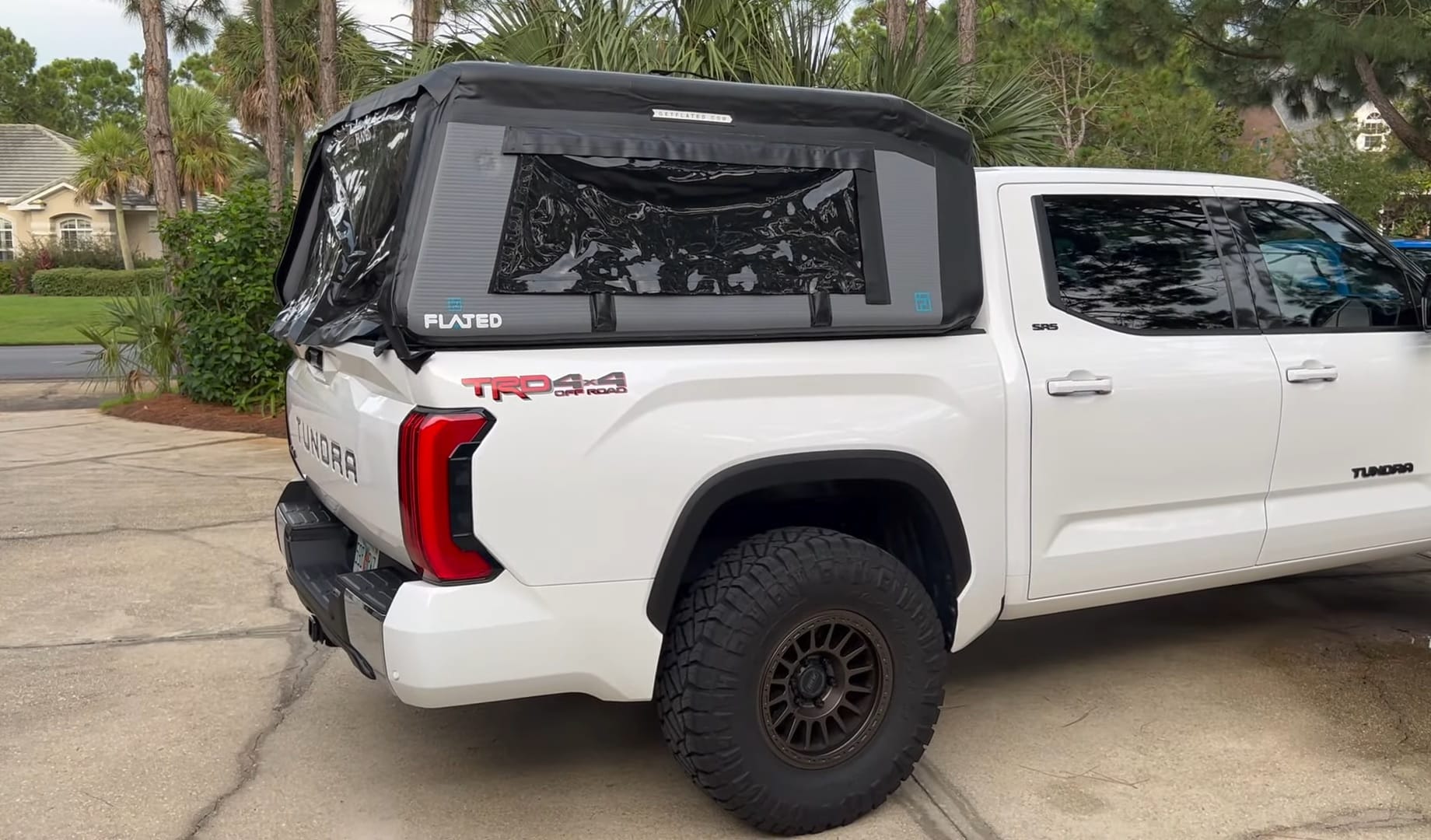 toyota tundra camper shell